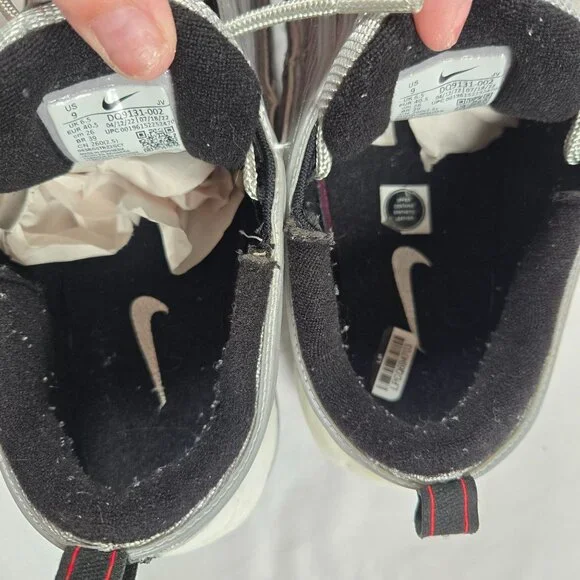 Nike Air Max 97 OG‎ Silver Bullet 2022 Metallic Sneakers Women's 9 - Picture 8 of 8
